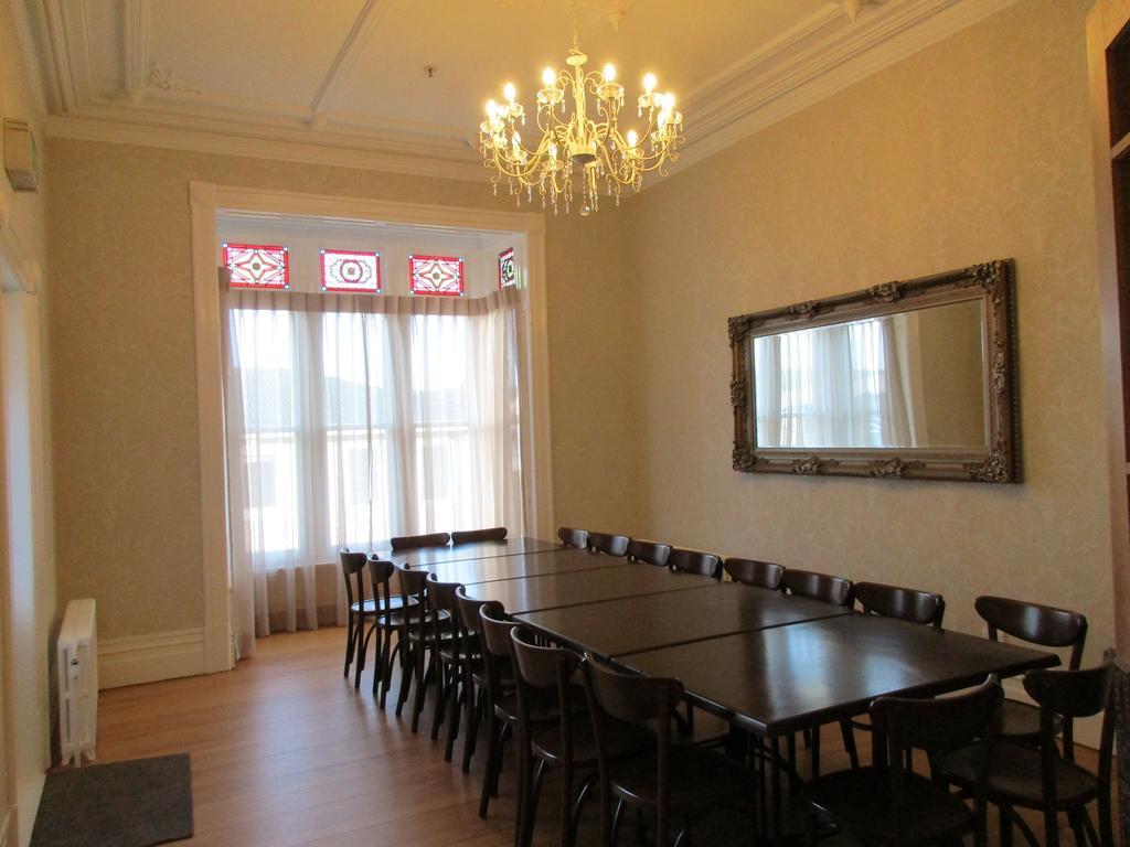 Valmai House Cambridge Motel Екстериор снимка