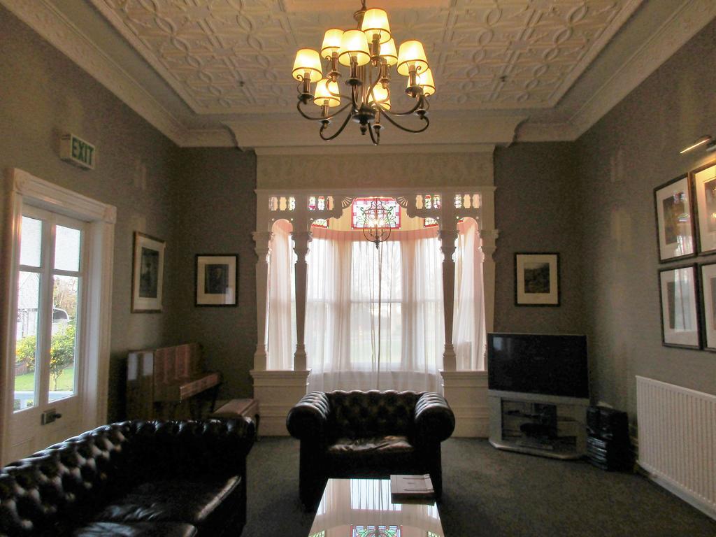 Valmai House Cambridge Motel Екстериор снимка