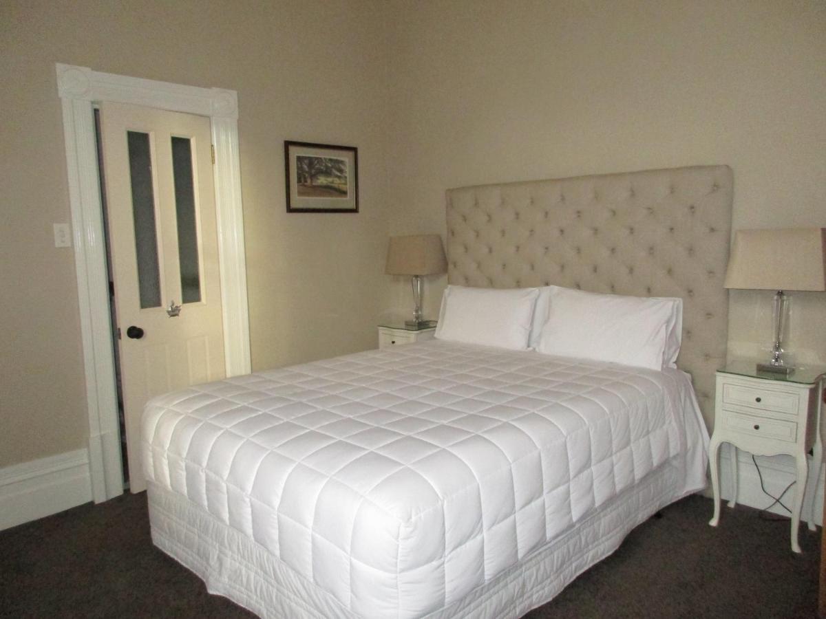 Valmai House Cambridge Motel Стая снимка